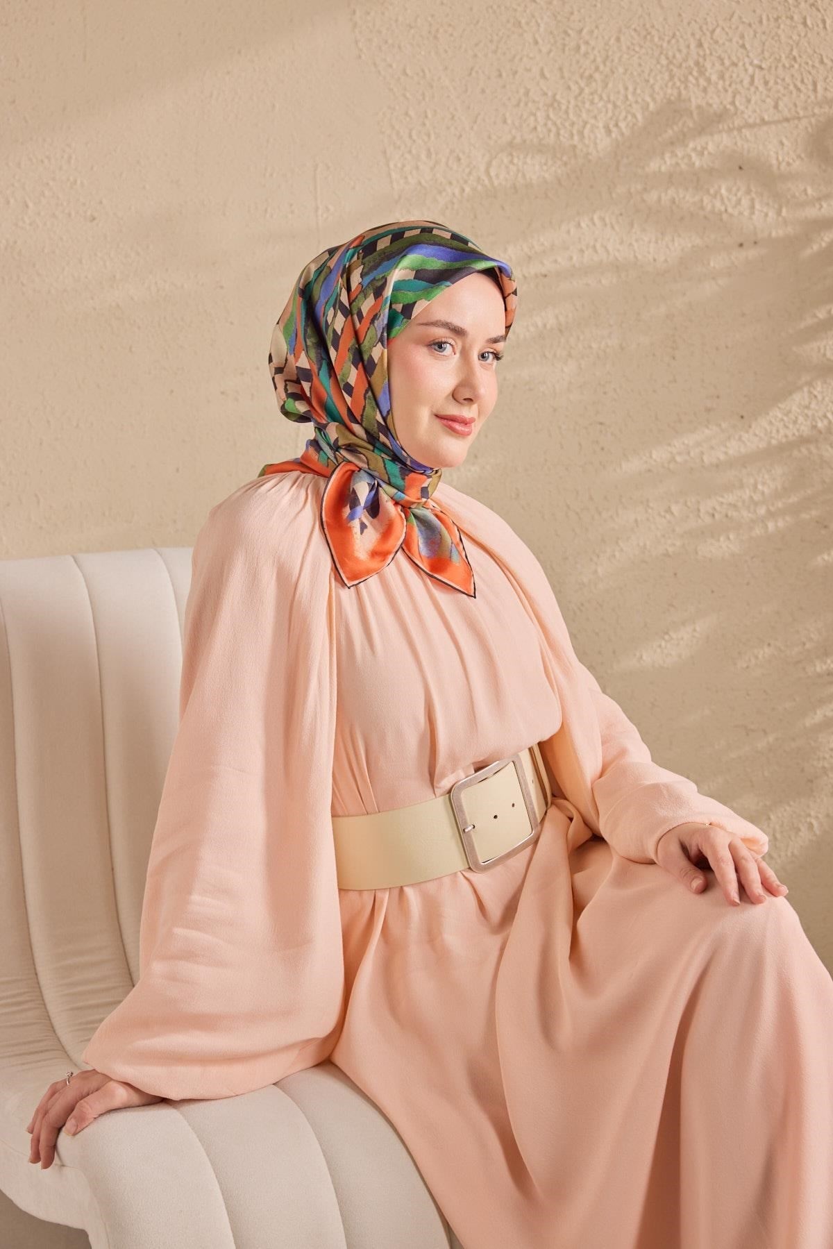 Twill İpek Eşarp Şerit Yavruağzı
