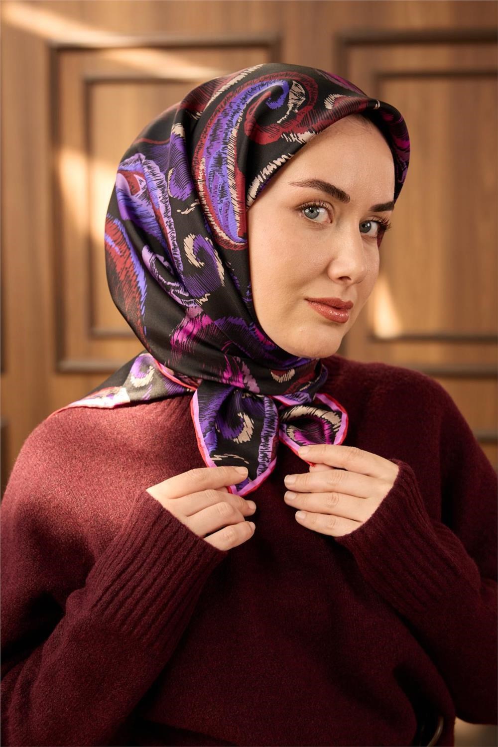 Twill İpek Eşarp Siyah-Fuşya Desenli Tok Duruşlu 90x90