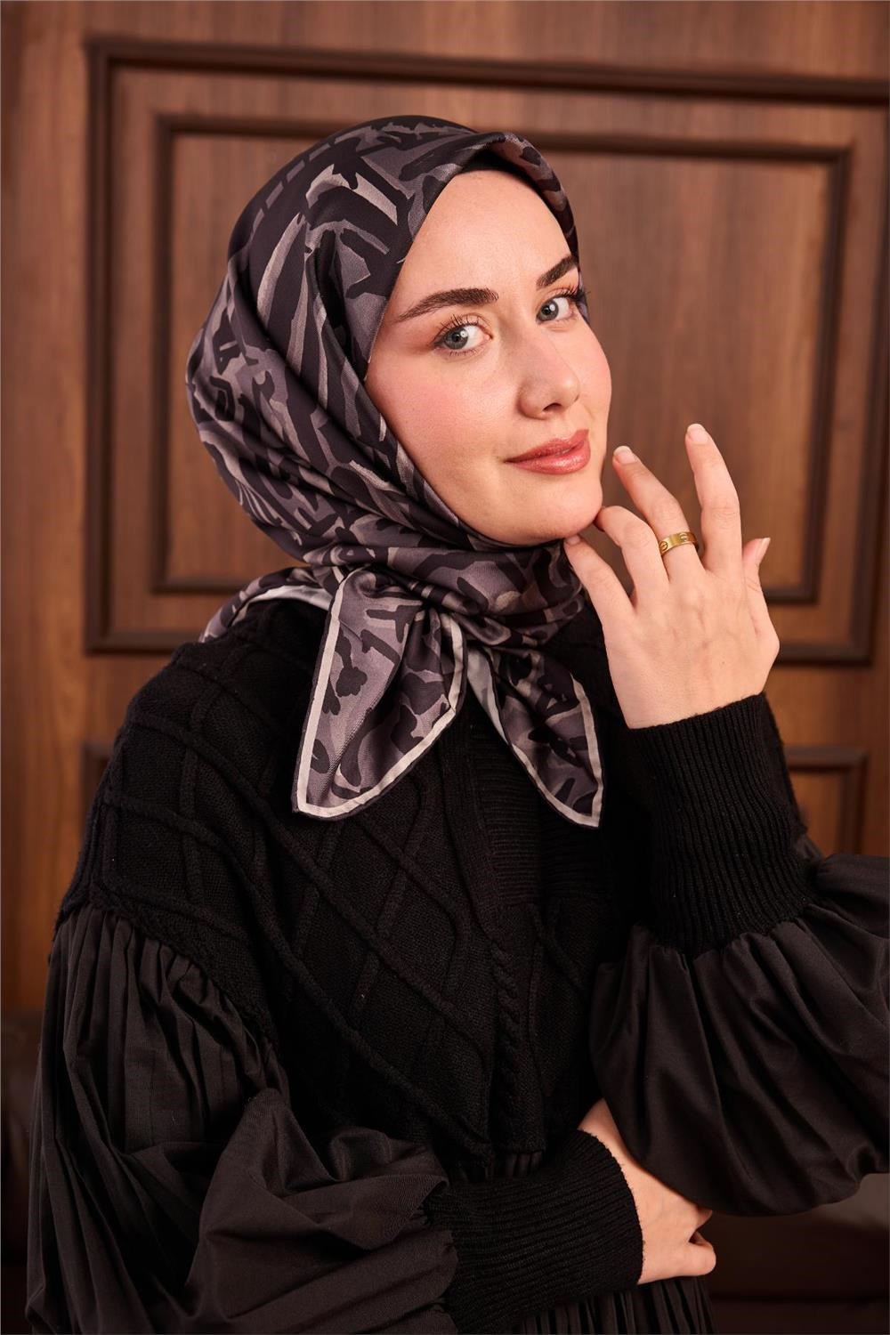 Twill İpek Eşarp Siyah-Gümüş Kamuflaj Desenli Tok Duruşlu 90x90