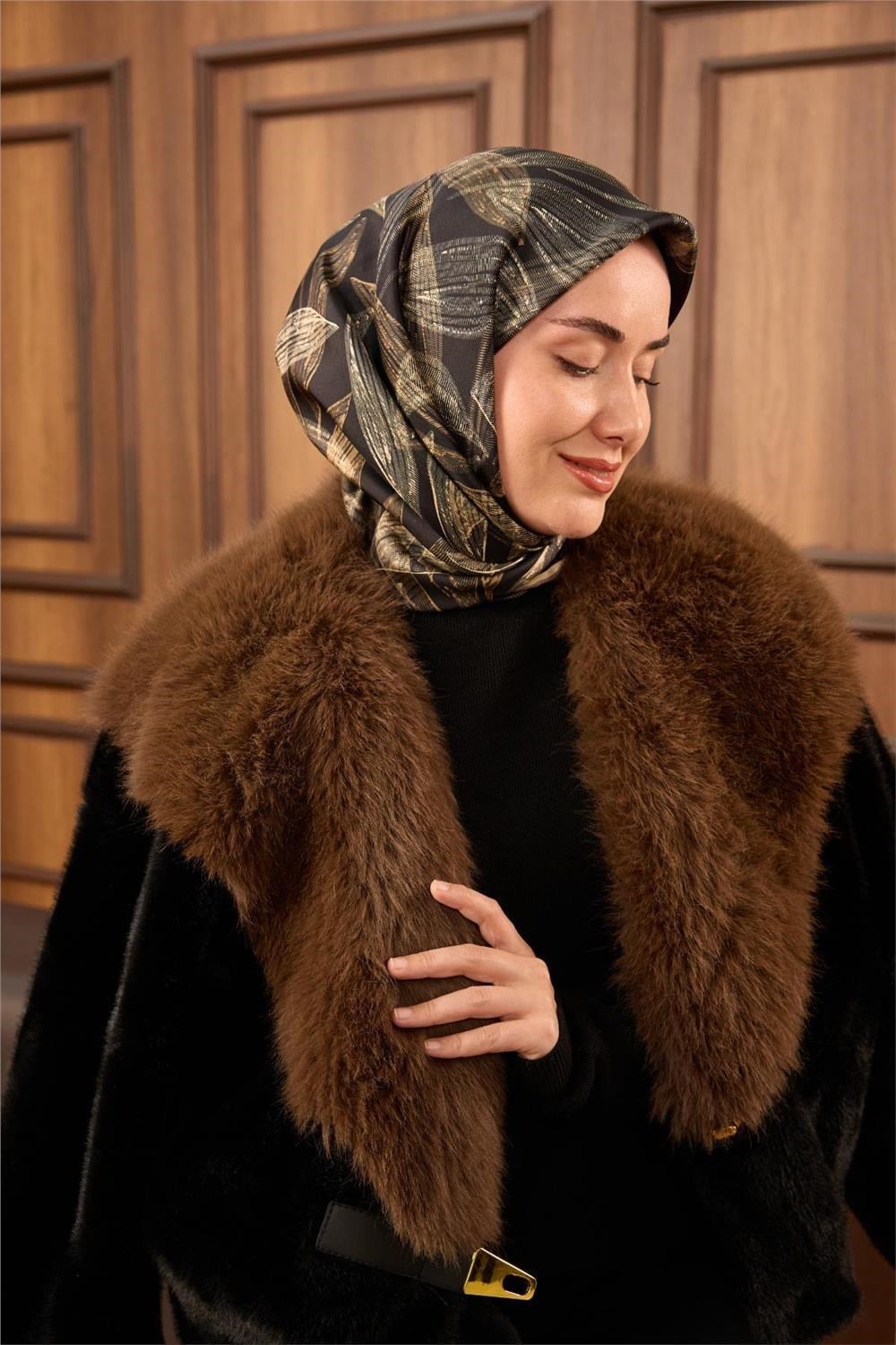 Twill İpek Eşarp Siyah-Vizon Krem Gold Geçişli Kaymaz Tok Duruşlu 90x90