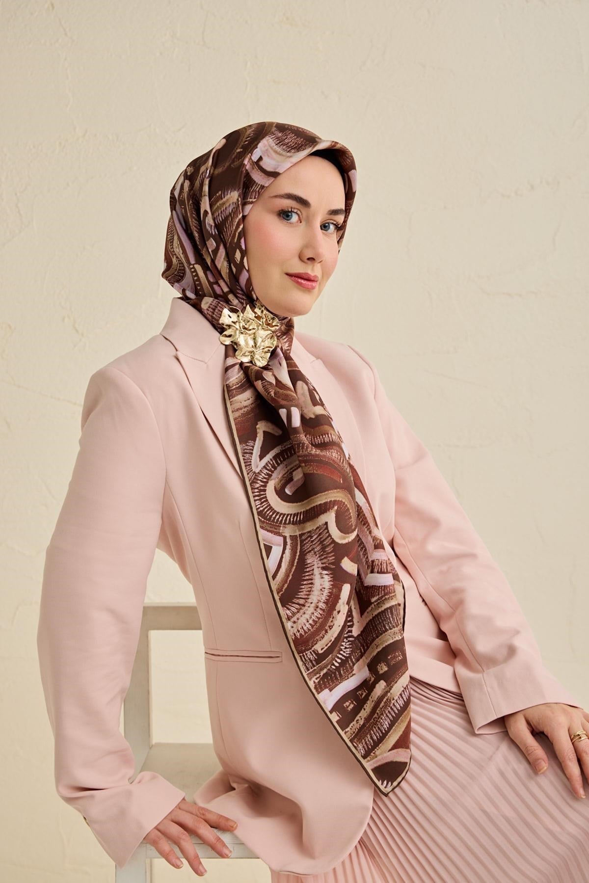 Twill İpek Eşarp Soyut Desen Acı Kahve 90x90