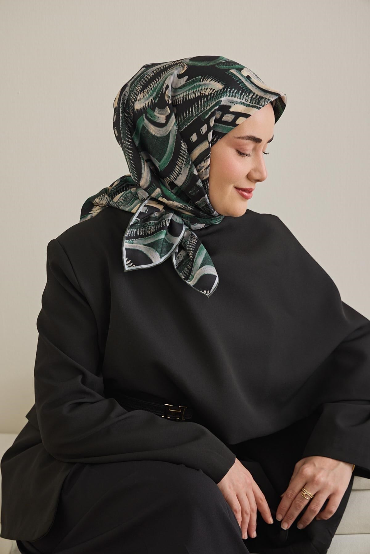 Twill İpek Eşarp Soyut Desen Zümrüt Yeşili 90x90
