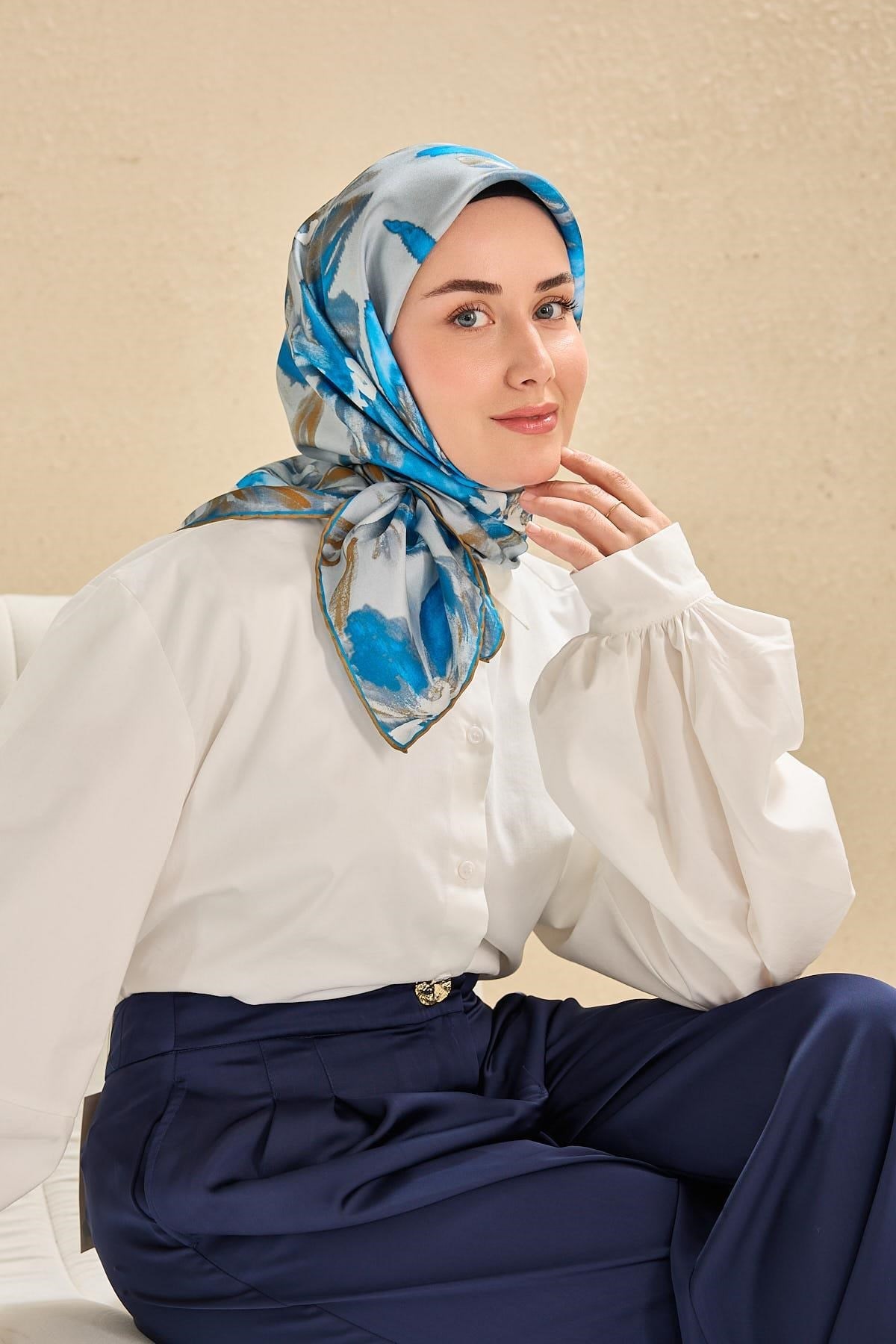 Twill İpek Eşarp Sulu Boya Açık Mavi 90x90