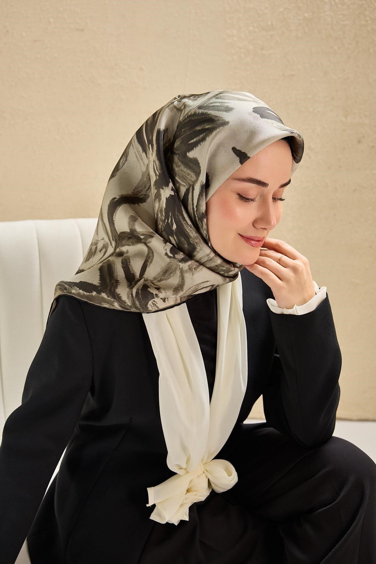 Twill İpek Eşarp Sulu Boya Gri 90x90