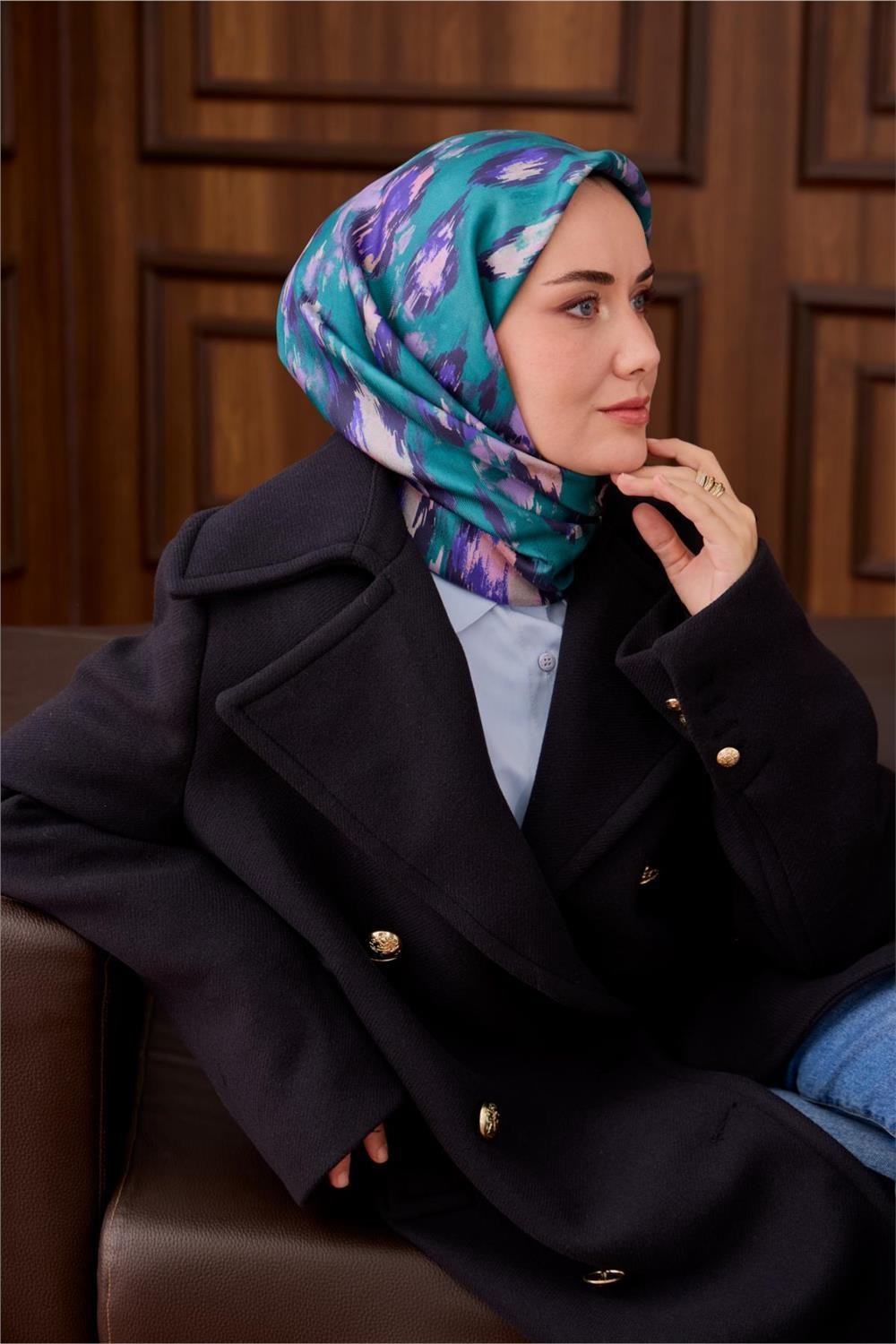 Twill İpek Eşarp Turkuaz-Leylak Desenli Tok Duruşlu 90x90