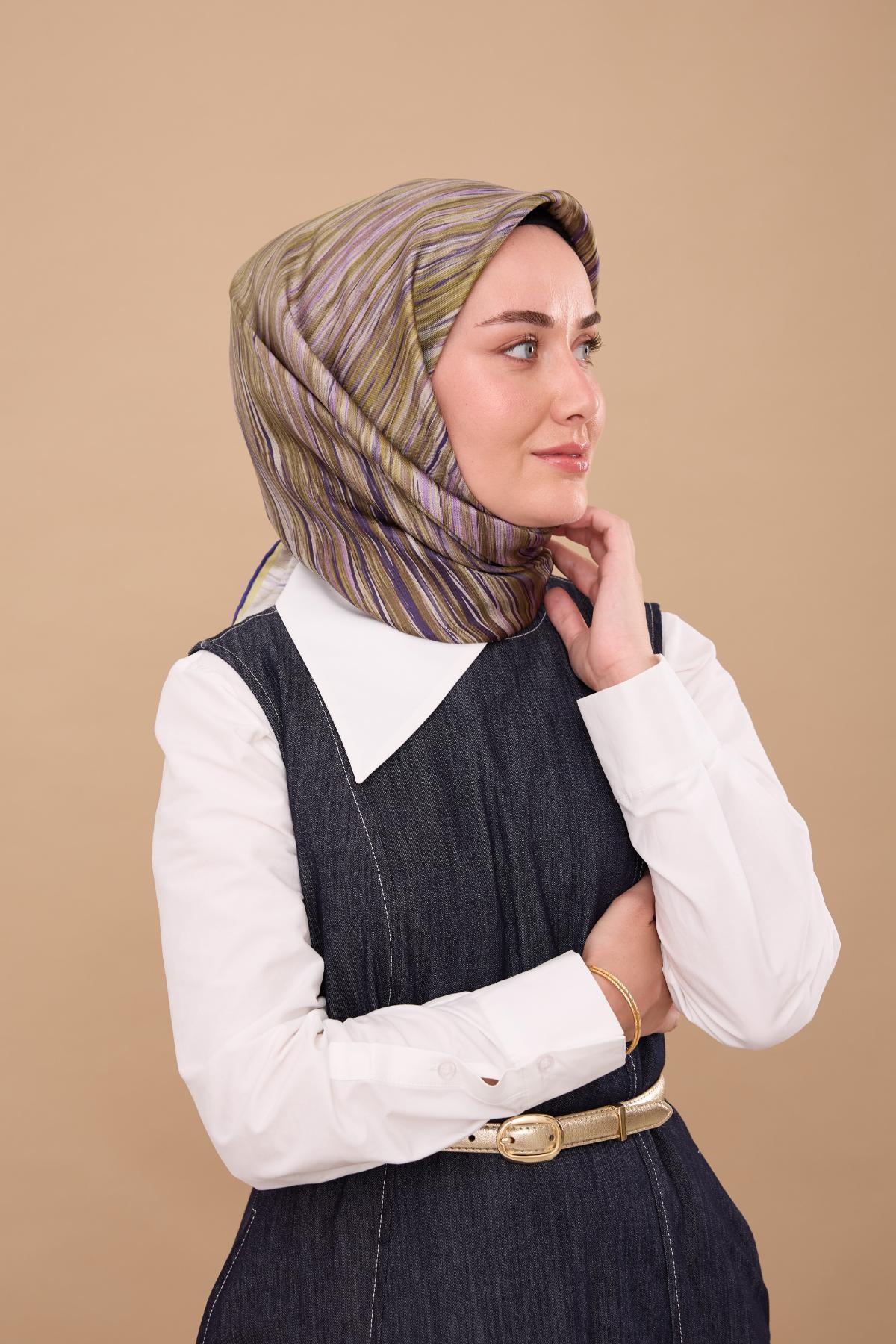Twill İpek Eşarp Yağ Yeşili-Mor Tonlu Tok Duruşlu Kaymaz Kumaş 90x90