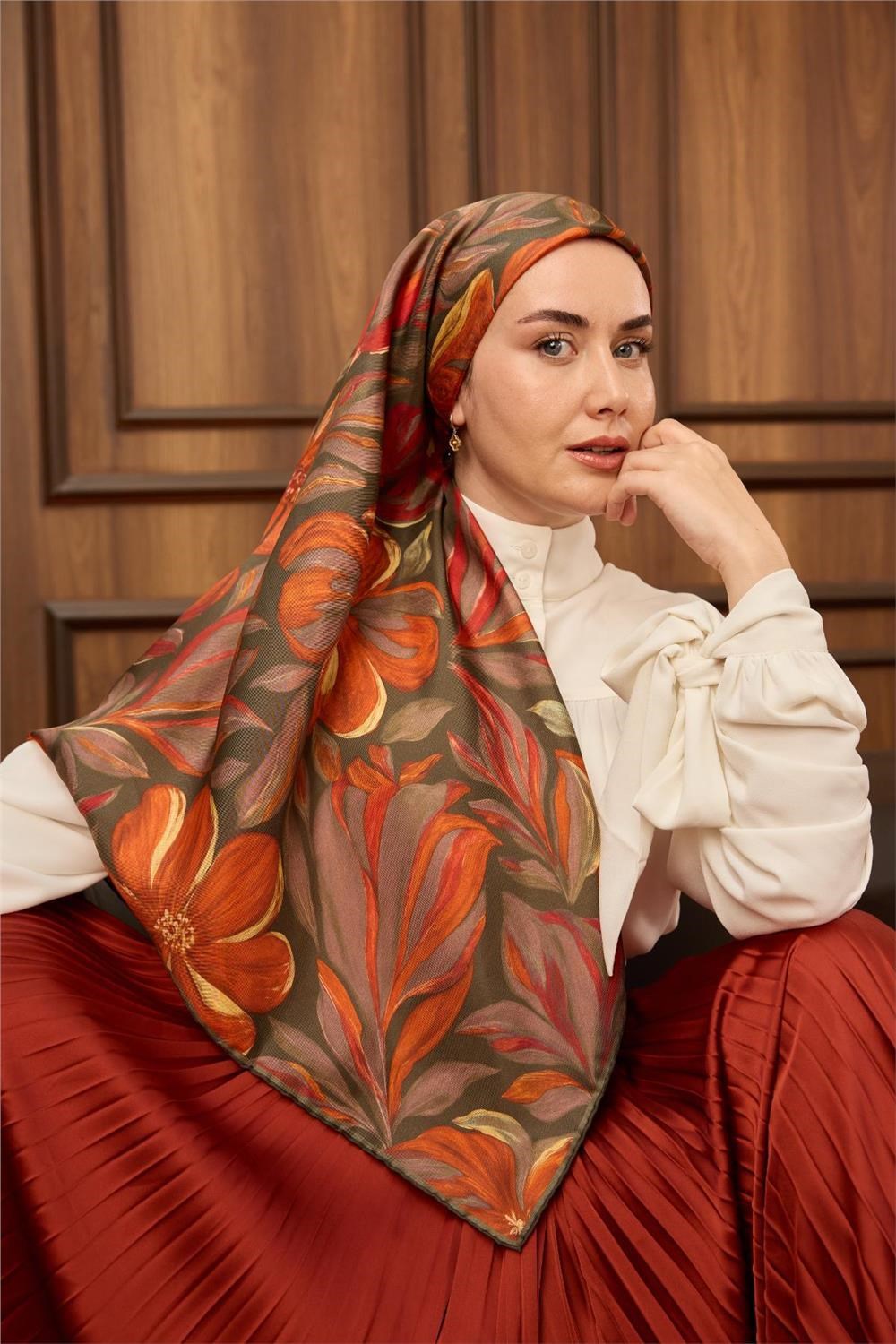 Twill İpek Eşarp Yeşil-Turuncu-Sarı-Pudra-Kızıl Turuncu Desenli Tok Duruşlu 90x90