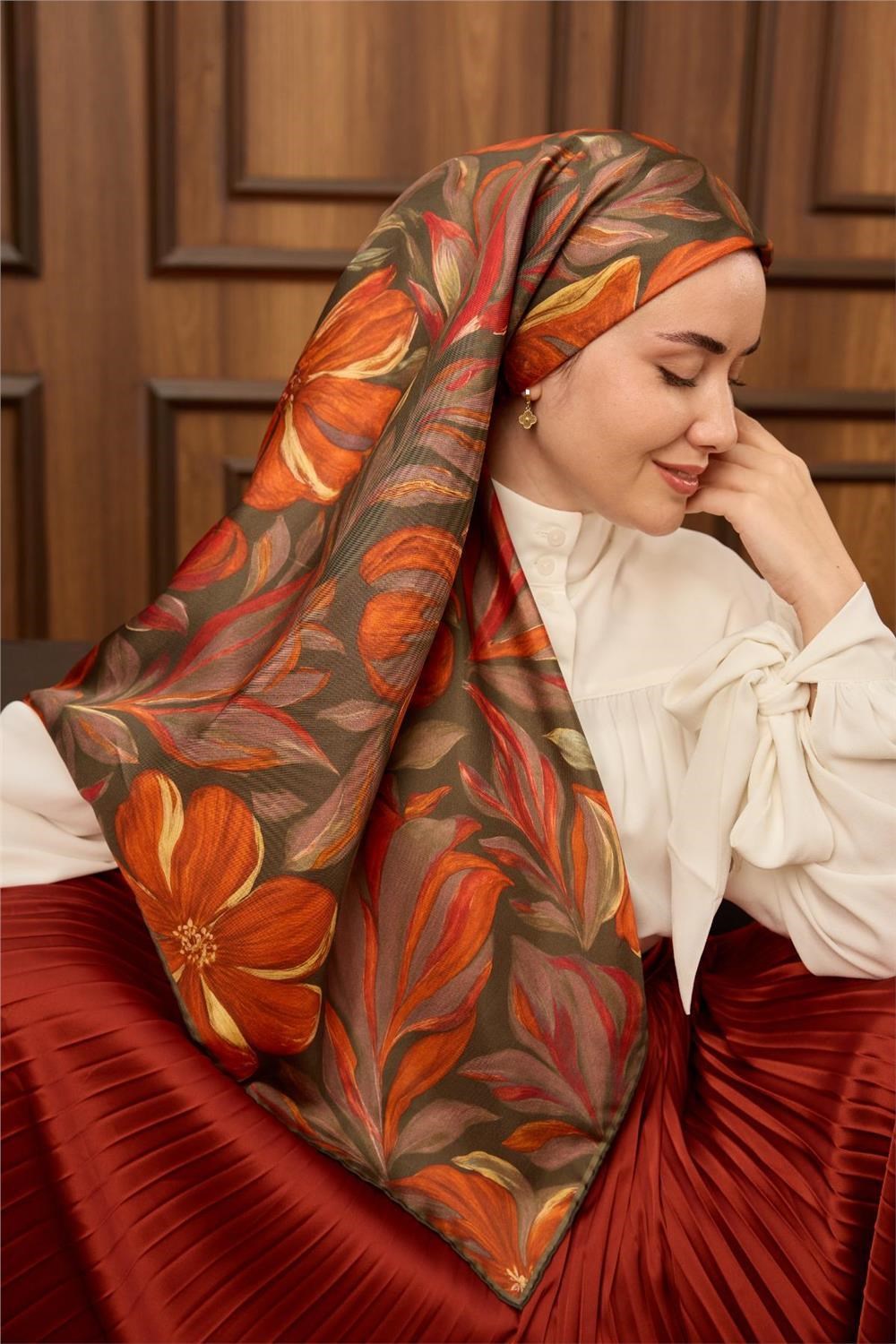 Twill İpek Eşarp Yeşil-Turuncu-Sarı-Pudra-Kızıl Turuncu Desenli Tok Duruşlu 90x90
