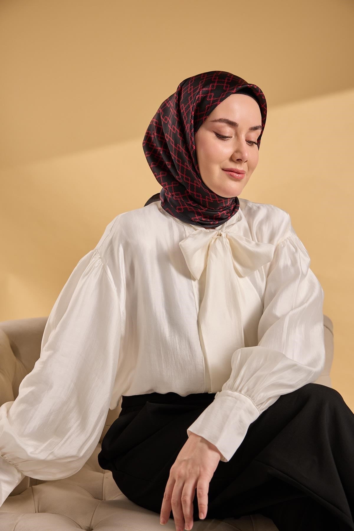 Twill İpek Eşarp Zincir Siyah - Kırmızı