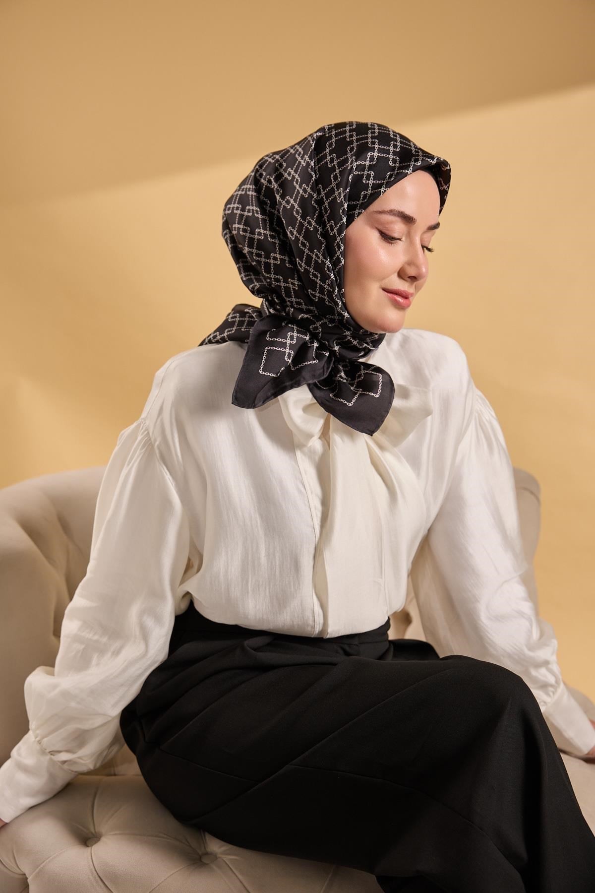 Twill İpek Eşarp Zincir Siyah