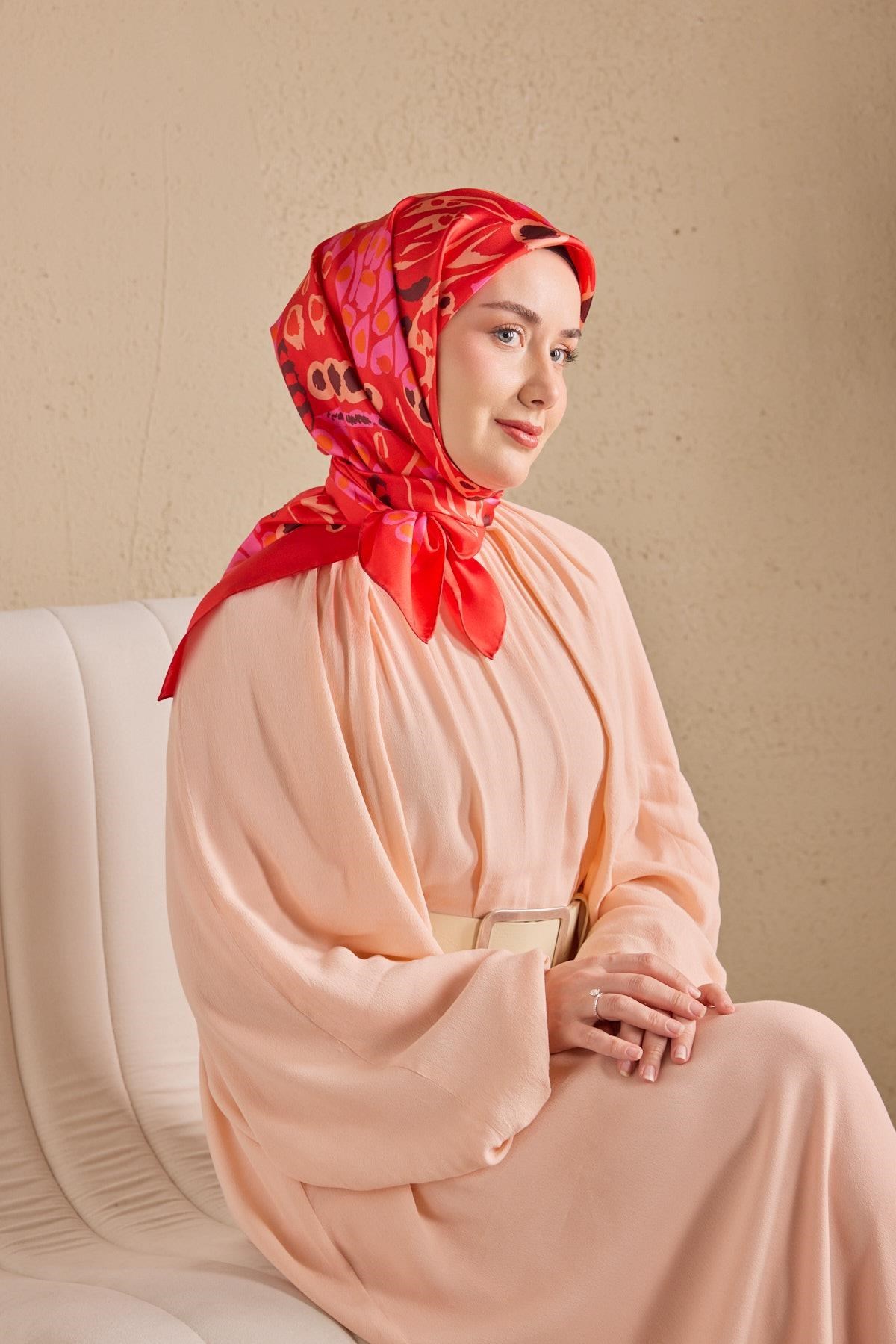 Twill İpek Mercan Eşarp Bayrak Kırmızı 90x90