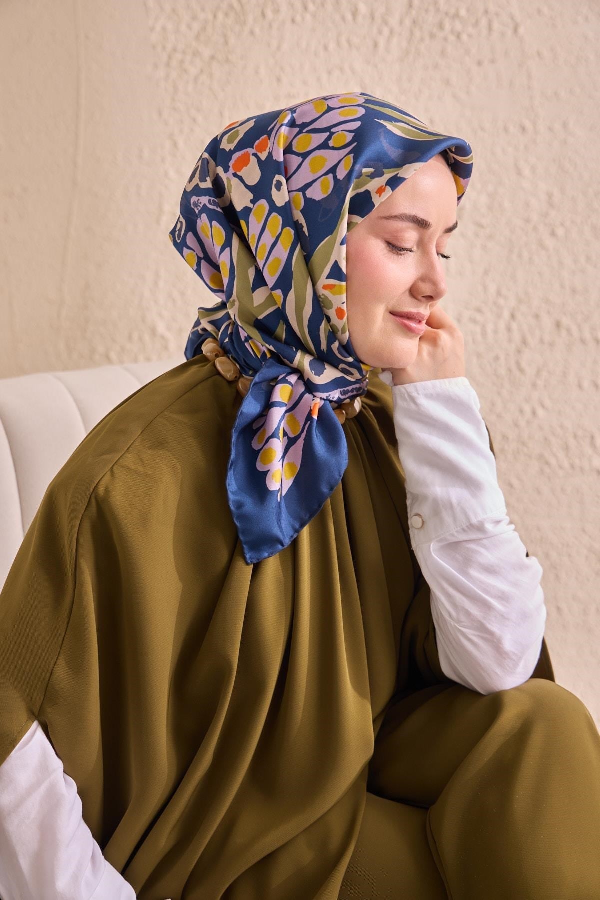 Twill İpek Mercan Eşarp Gece Mavisi 90x90