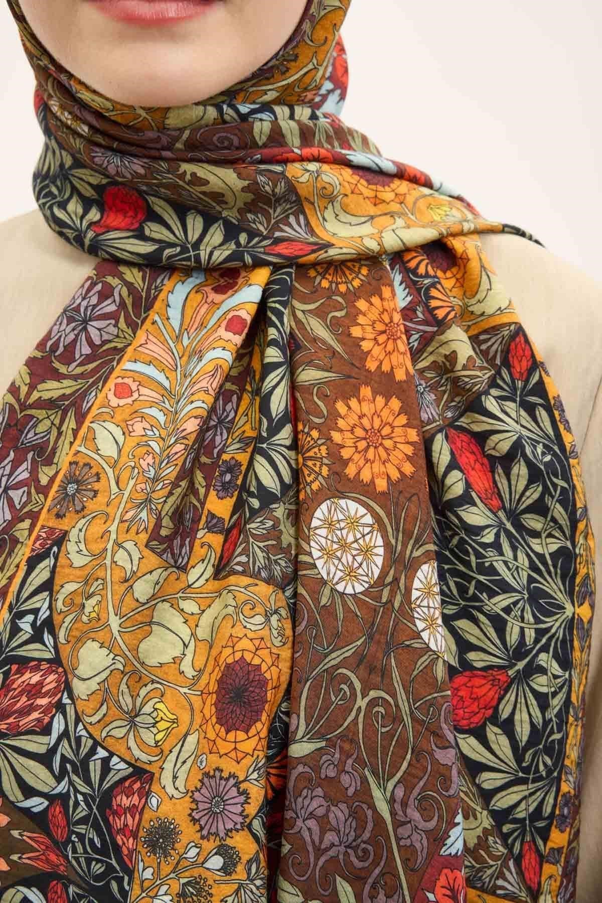 Urban Hours Floral Motif Desen Koyu Acı Kahve Mayda Şal 190x70