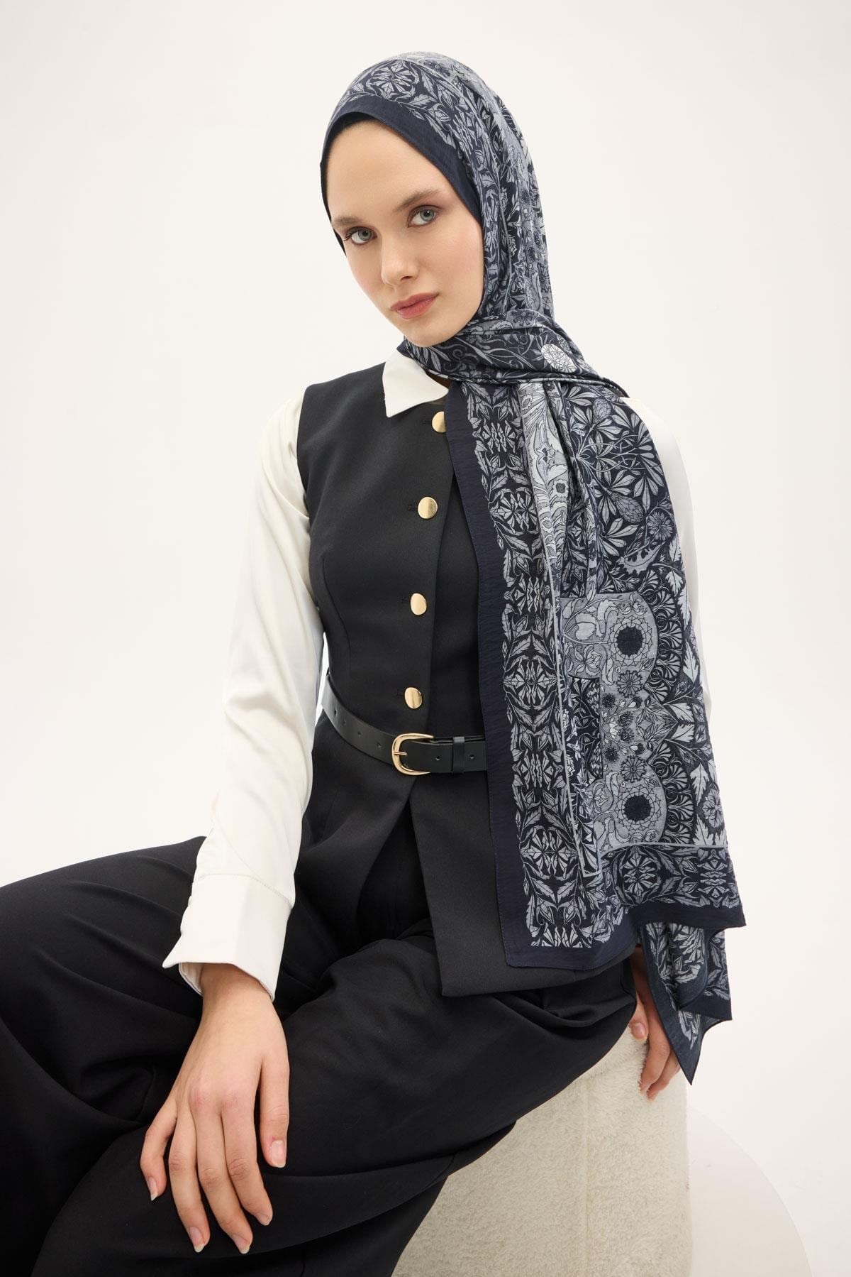 Urban Hours Floral Motif Desen Koyu Lacivert Mayda Şal 190x70