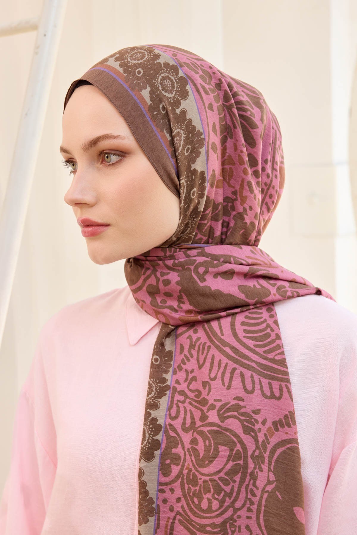 Urban Hours Flower Pembe Mayda Şal