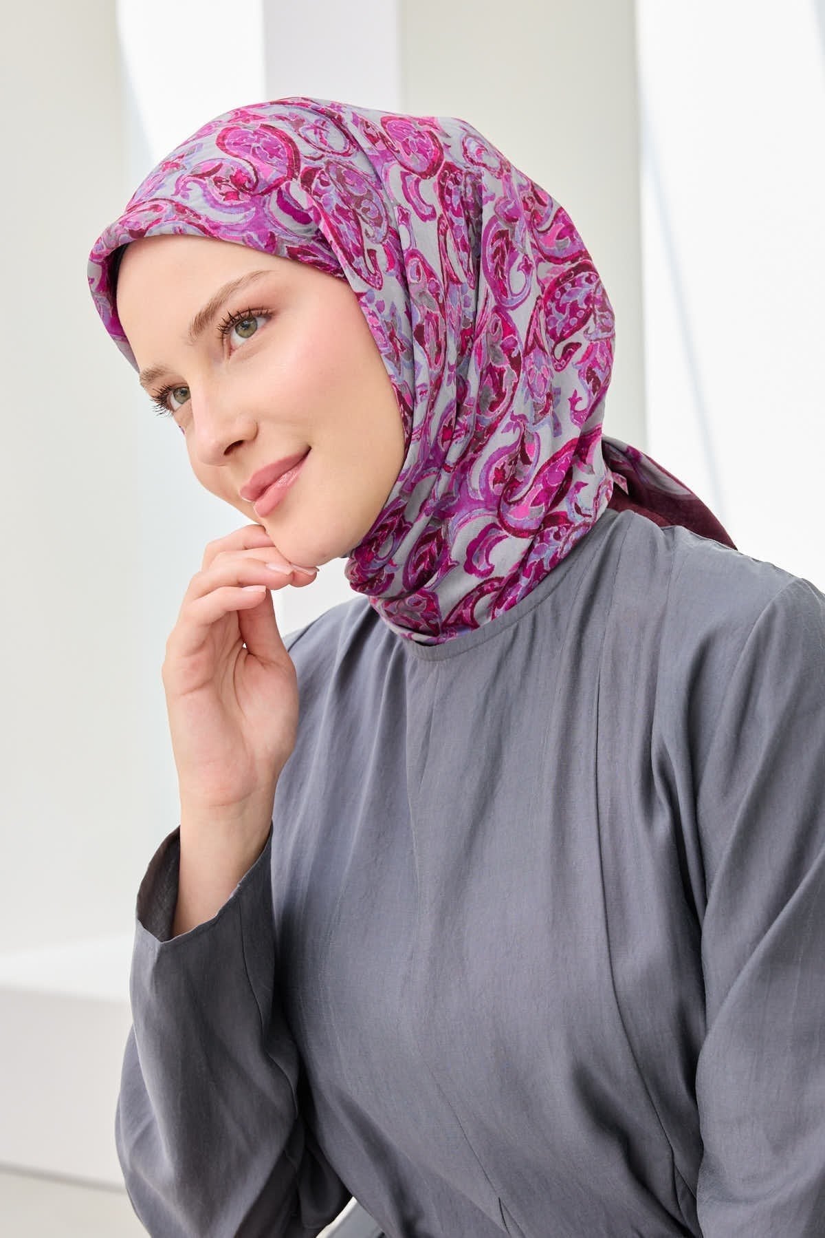 Velora Eşarp Ethnic Fuşya