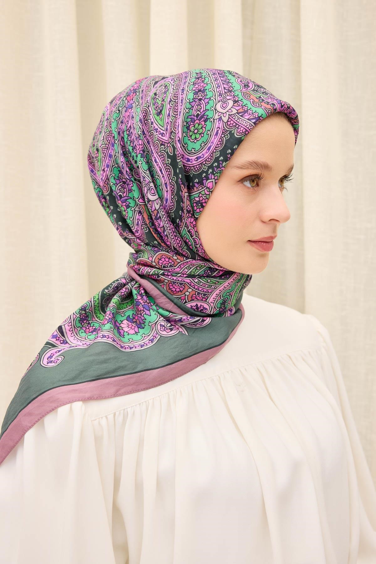 Velora Eşarp Ethnic Koyu Yeşil 90x90