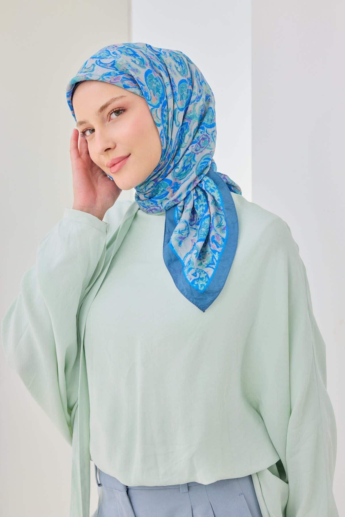 Velora Eşarp Ethnic Mavi