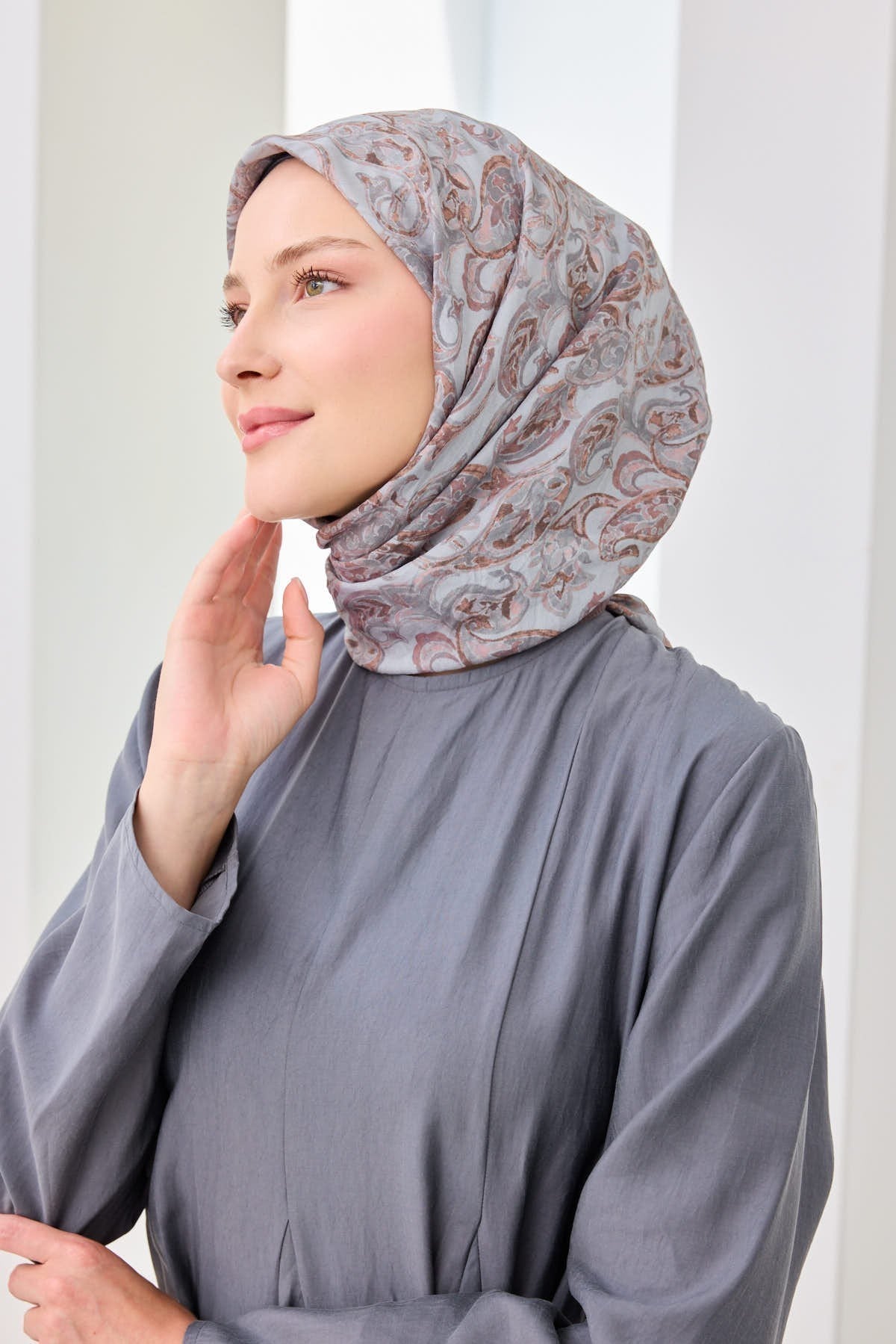 Velora Eşarp Ethnic Mocha Mousse