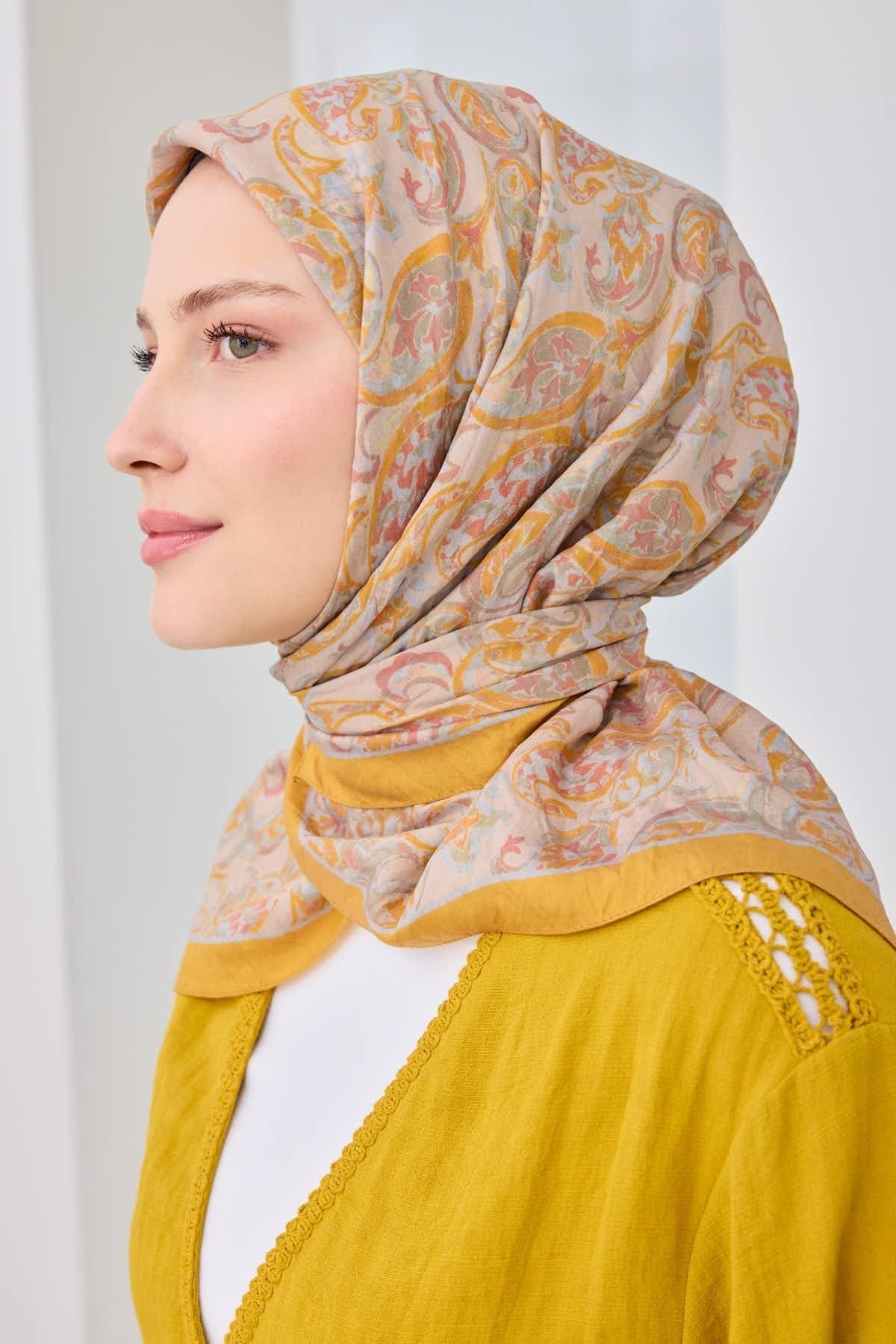 Velora Eşarp Ethnic Sarı