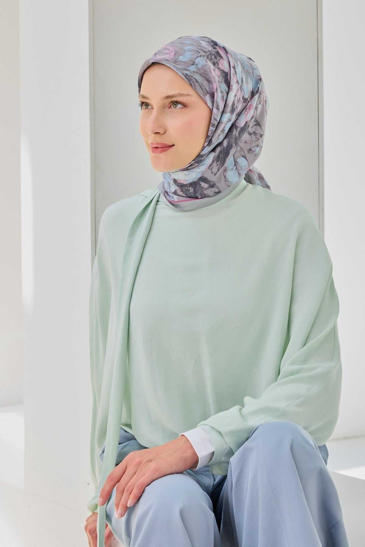 Velora Eşarp Fleur Gri