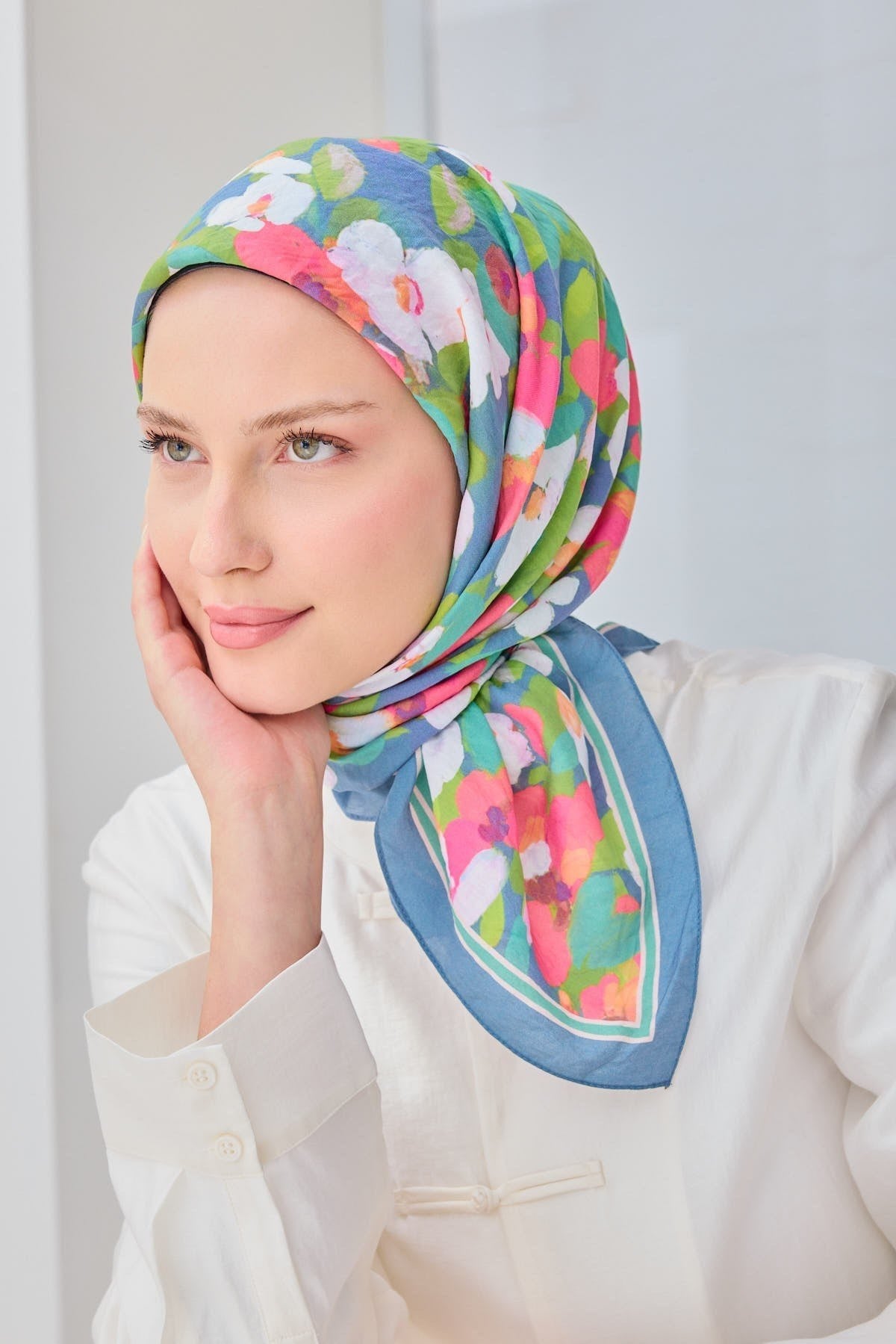 Velora Eşarp Floral İndigo