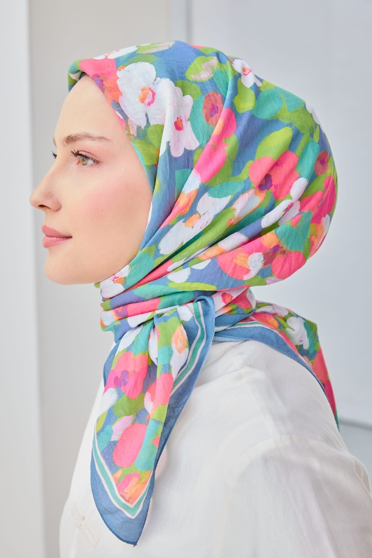 Velora Eşarp Floral İndigo