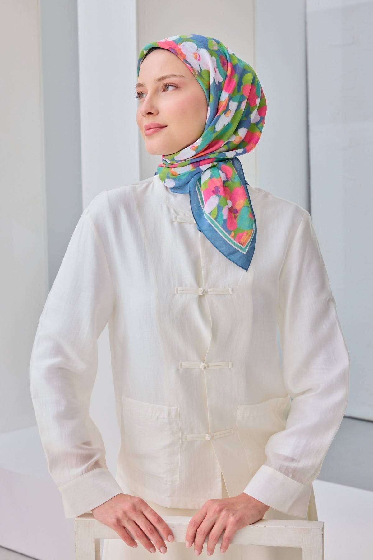 Velora Eşarp Floral İndigo