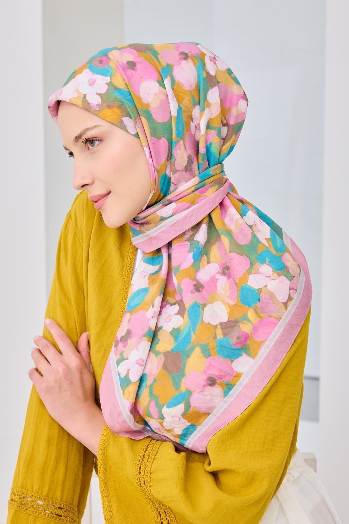 Velora Eşarp Floral Pembe