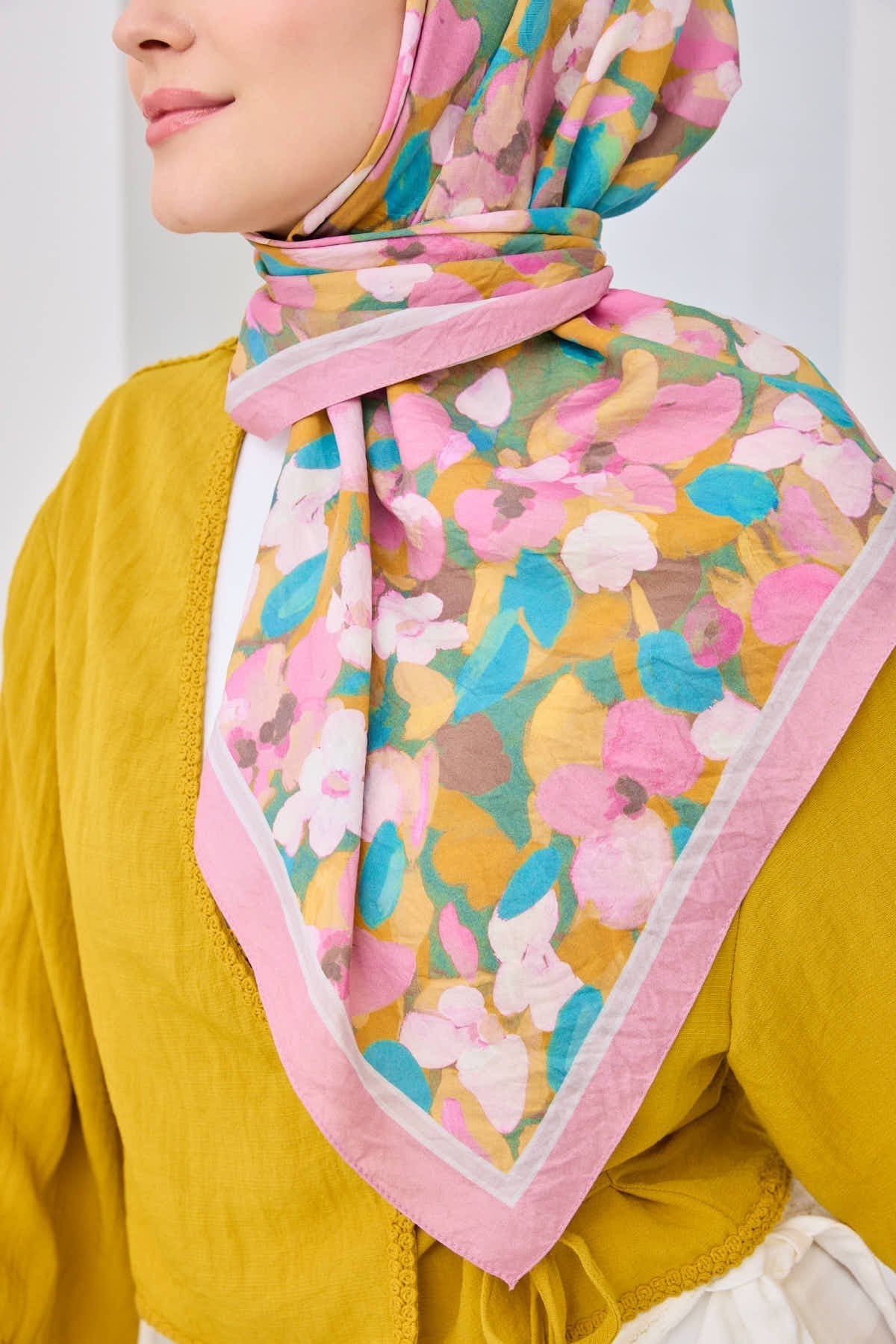 Velora Eşarp Floral Pembe