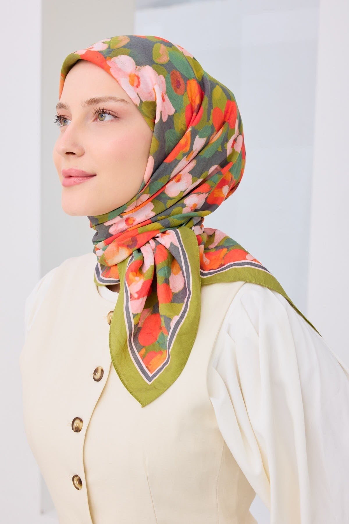 Velora Eşarp Floral Yeşil