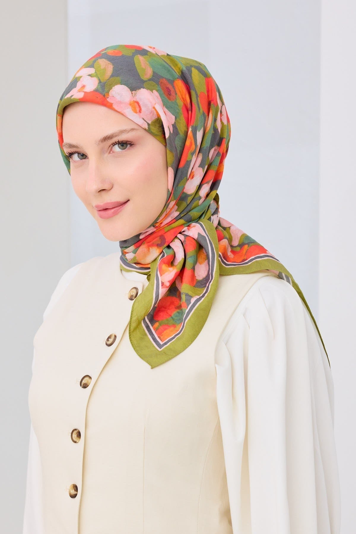 Velora Eşarp Floral Yeşil
