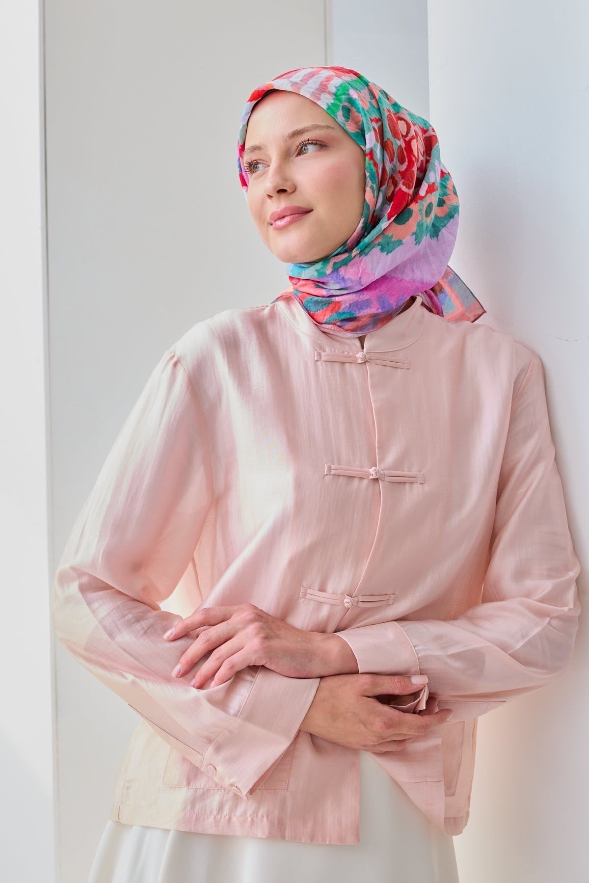 Velora Eşarp İllustration Art Şeker Pembesi