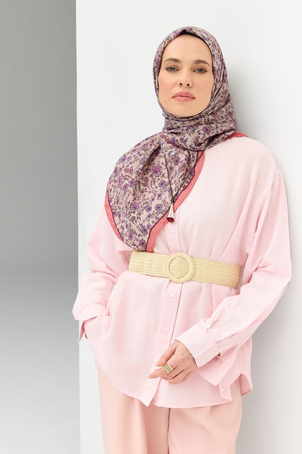 Velora Eşarp Modern Flora Pembe 90x90