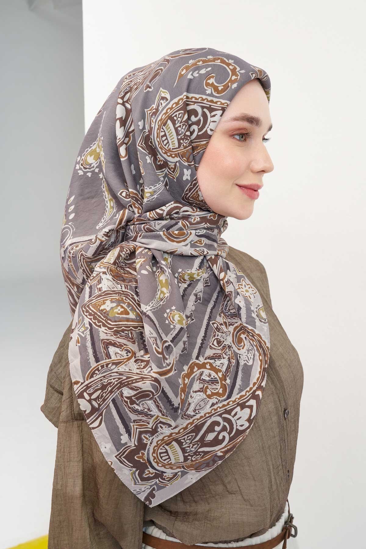 Velora Eşarp Şal Desen Koyu Gri 90x90