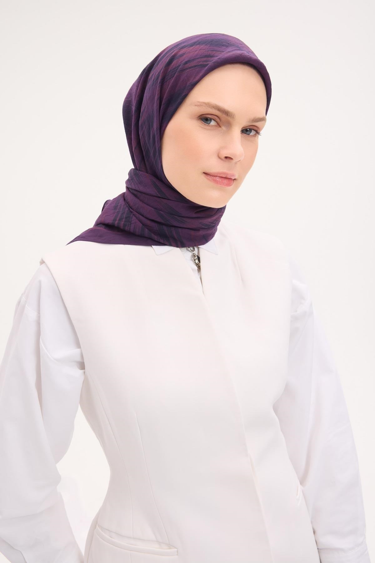 Velora Eşarp Sulu Boya Desen Ametist 90X90