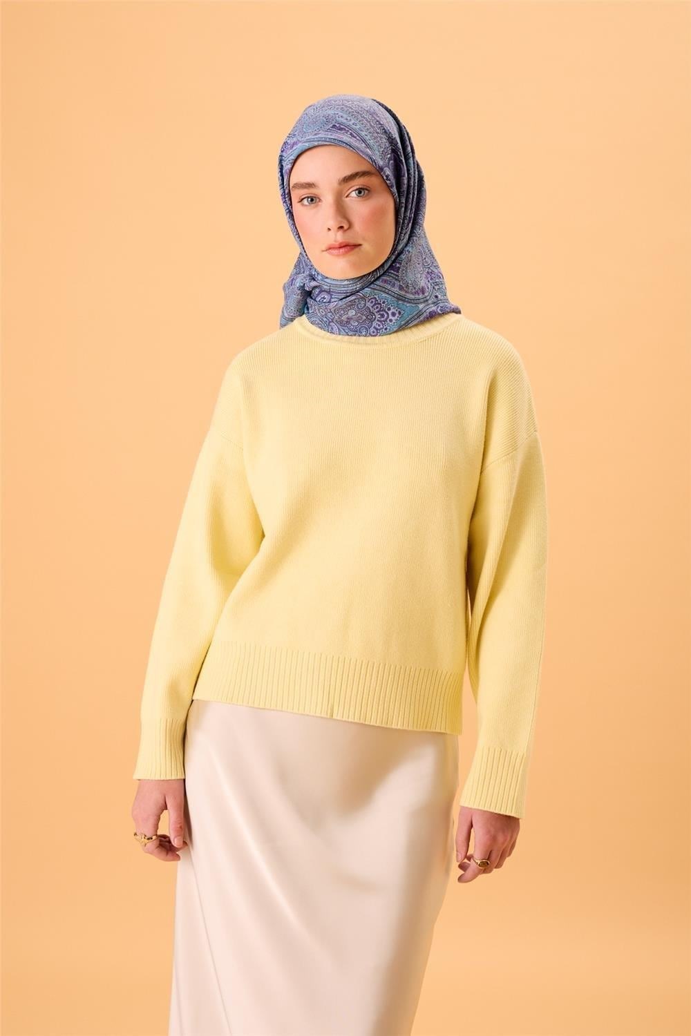 Viskon Karışımlı Velora Eşarp Lila-Bebe Mavi Desenli Dökümlü Yumuşak Dokulu 90x90