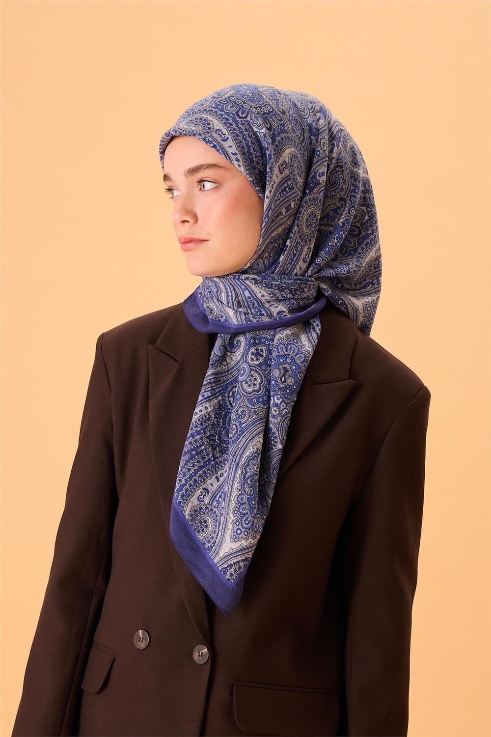Viskon Karışımlı Velora Eşarp Morcivert-Mavi Lila Gümüş Desenli Tok Duruşlu 90x90