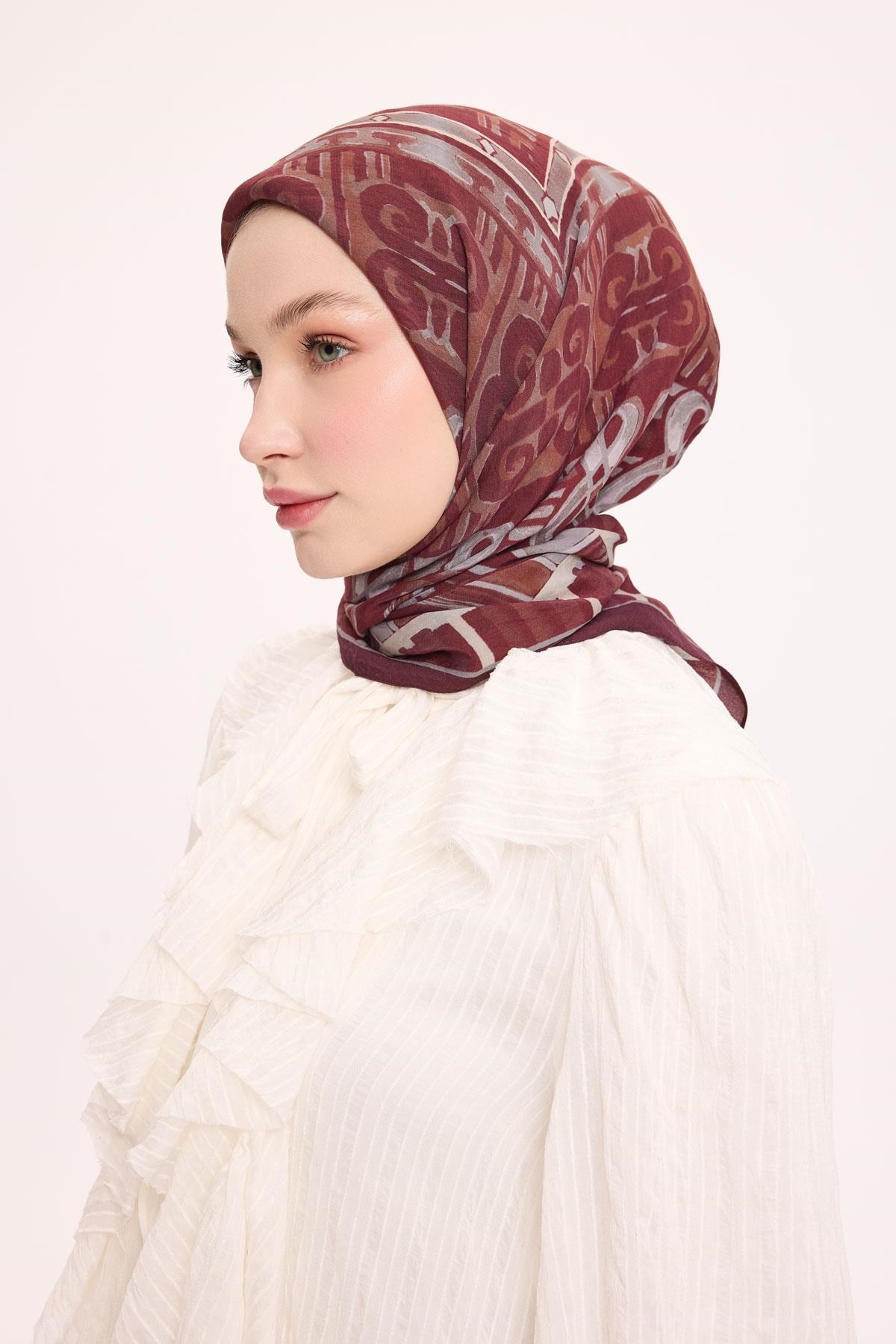 Viskon Velora Eşarp Dört Mevsim Antik Motif Desen Bordo 90X90