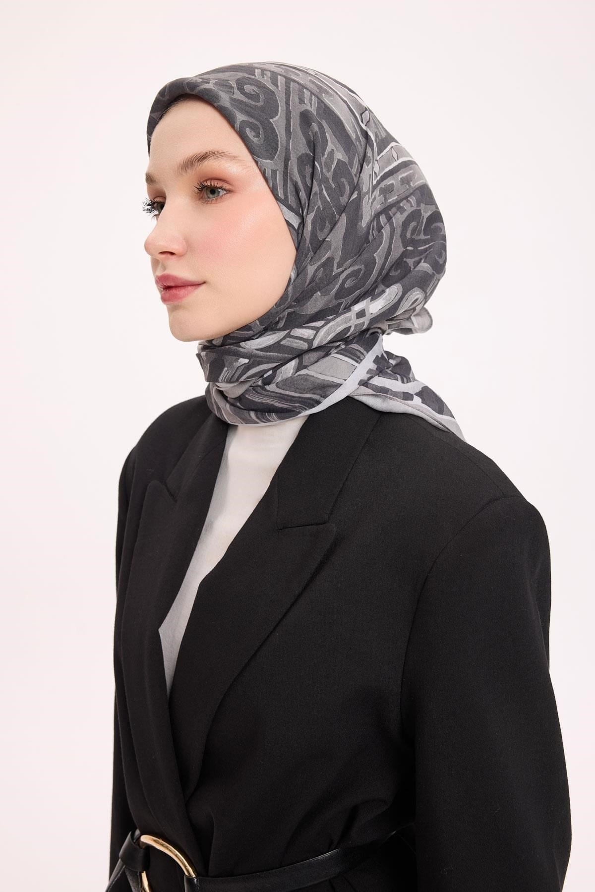 Viskon Velora Eşarp Dört Mevsim Antik Motif Desen Füme 90X90