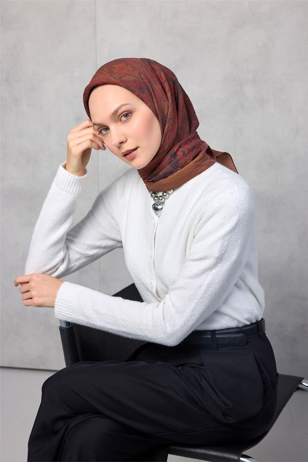 Viskon Velora Eşarp Dört Mevsim Karma Desen Koyu Tarçın 90x90