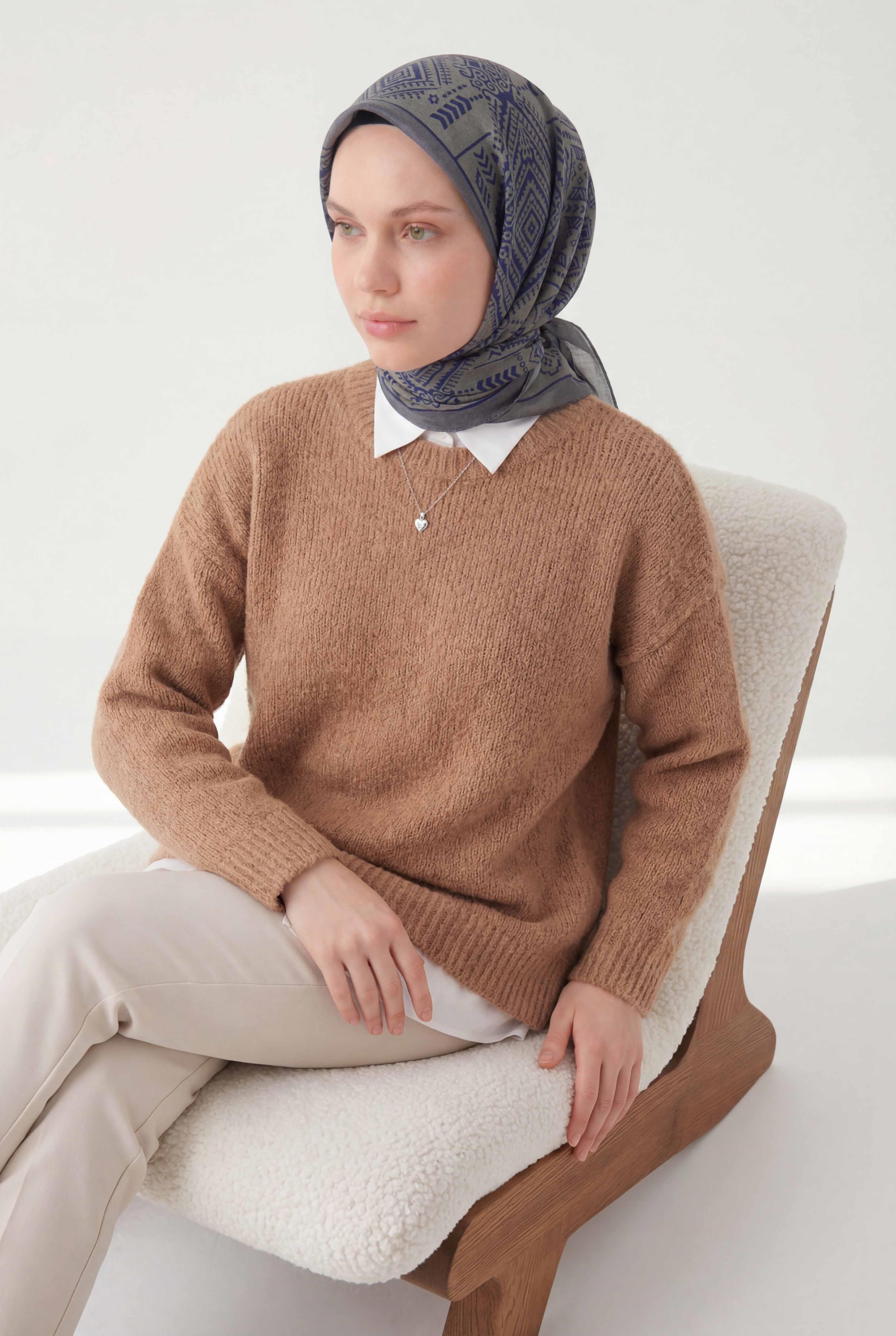 Viskon Velora Eşarp Dört Mevsim Kilim Desen Küf Yeşili 90X90
