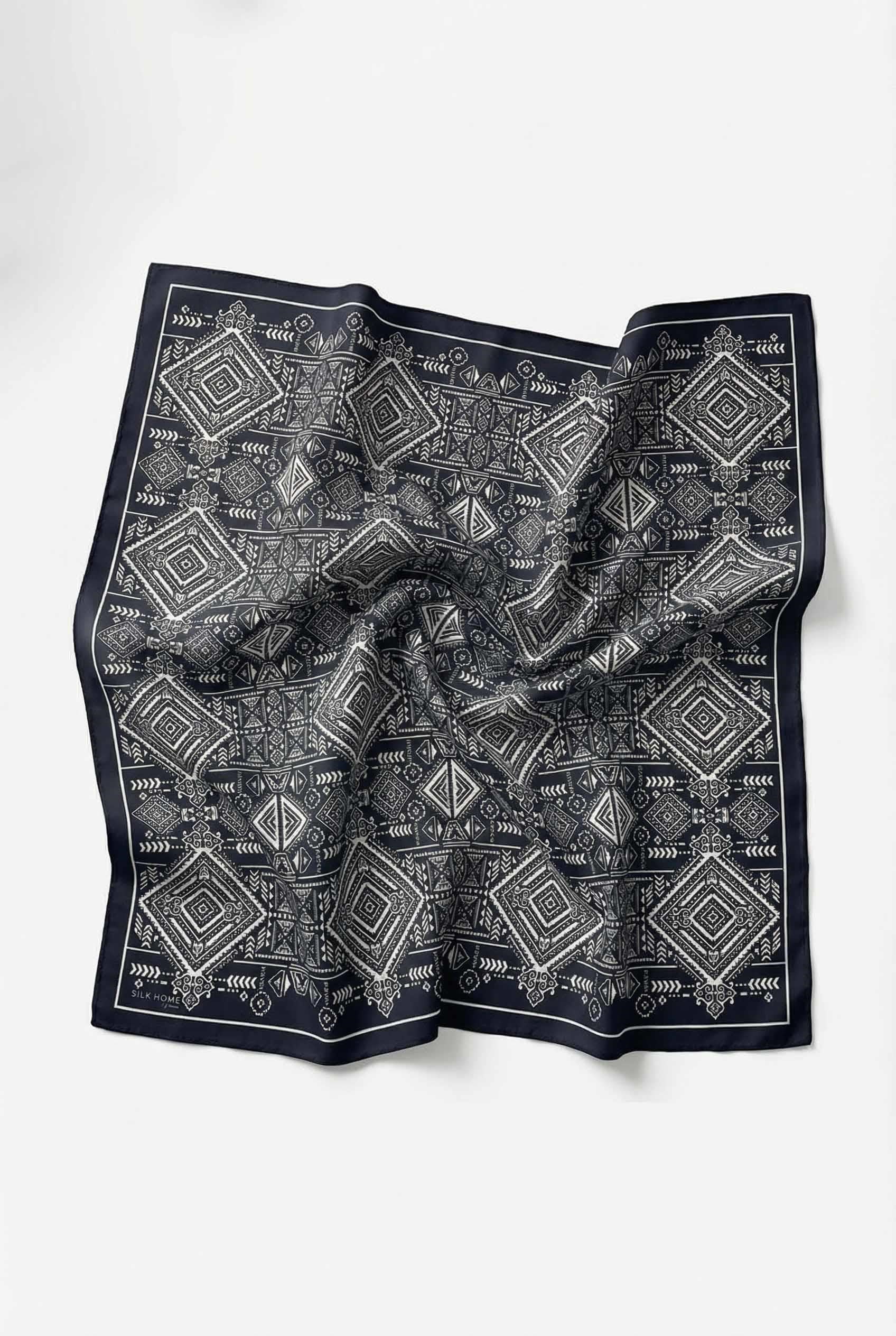 Viskon Velora Eşarp Dört Mevsim Kilim Desen Koyu Siyah 90X90