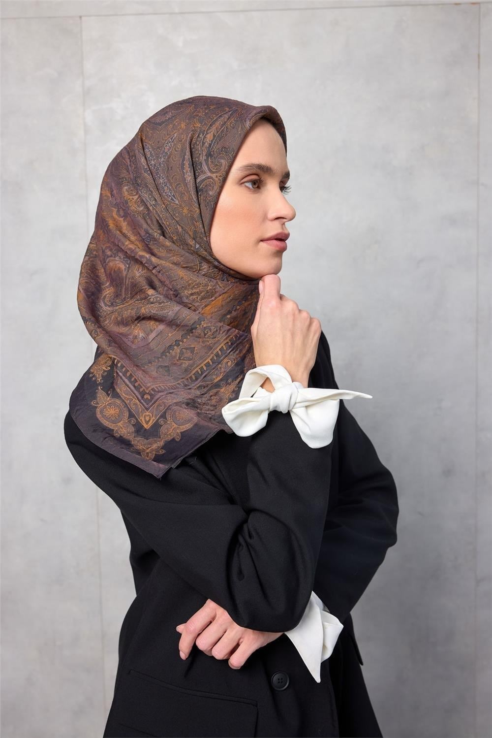 Viskon Velora Eşarp Dört Mevsim Koyu Siyah 90x90