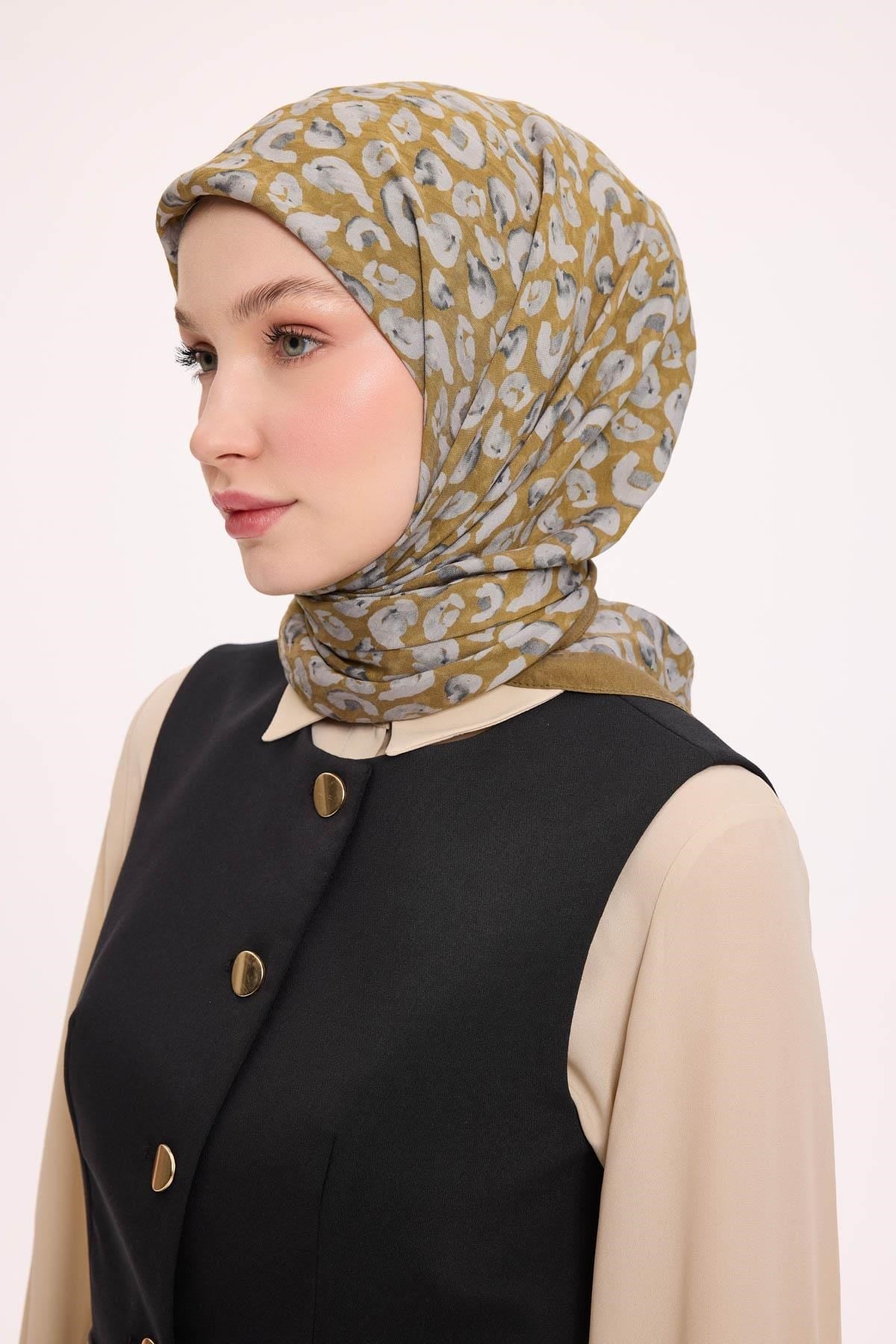 Viskon Velora Eşarp Dört Mevsim Leopar Desen Olive 90X90