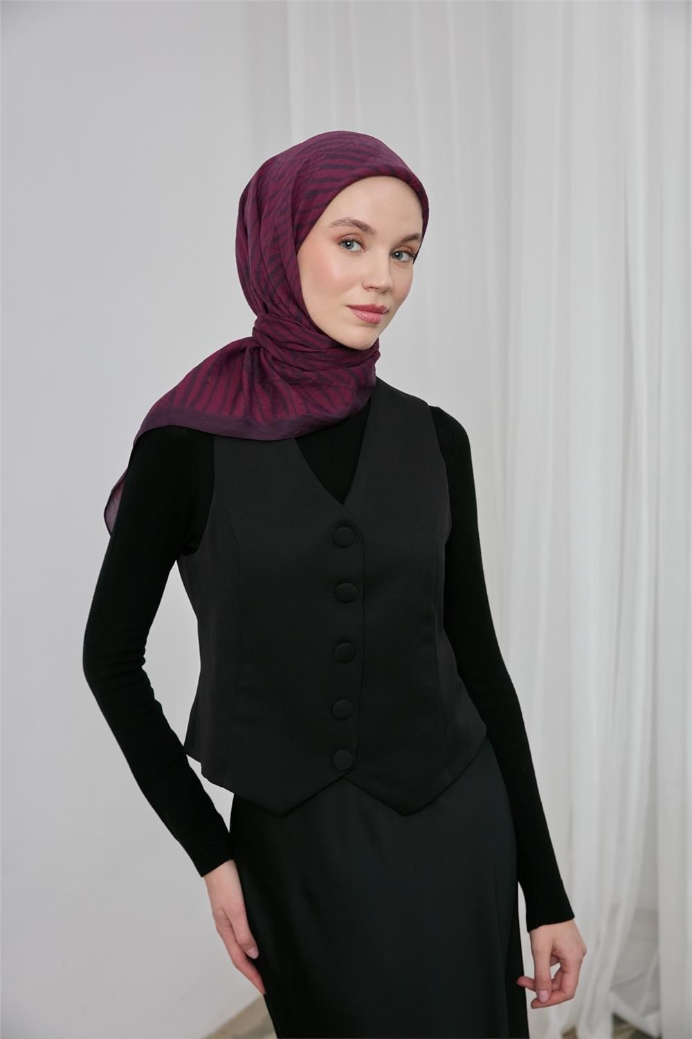 Viskon Velora Eşarp Koyu Mor Şarabi Çizgili Hafif Dökümlü 90x90