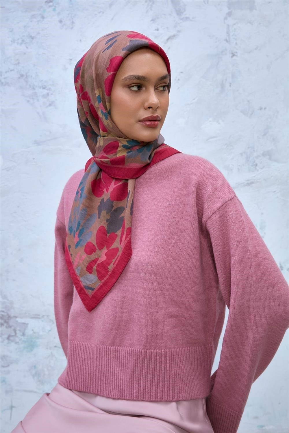 Viskon Velora Eşarp Pembe-Sütlü Kahve-Petrol Mavi Desenli Kaymaz Dokulu Tok Duruşlu 90x90