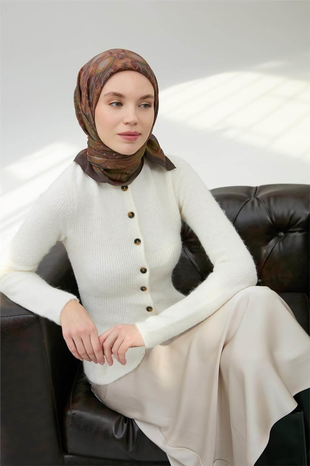 Viskon Velora Eşarp Toprak Çok Renkli Desenli Tok Duruşlu 90x90