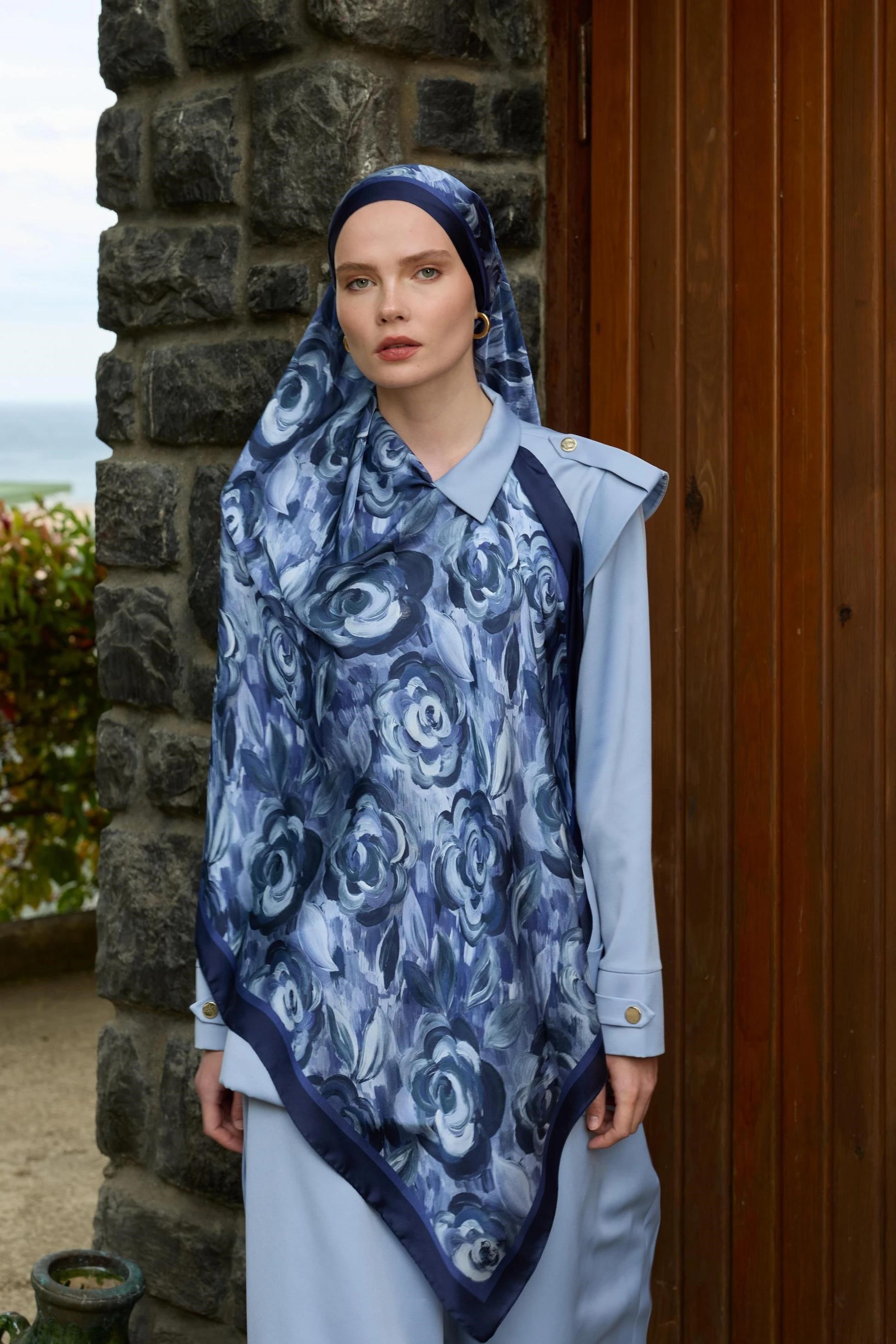 Winter Bloom Hint İpek Şal 5014