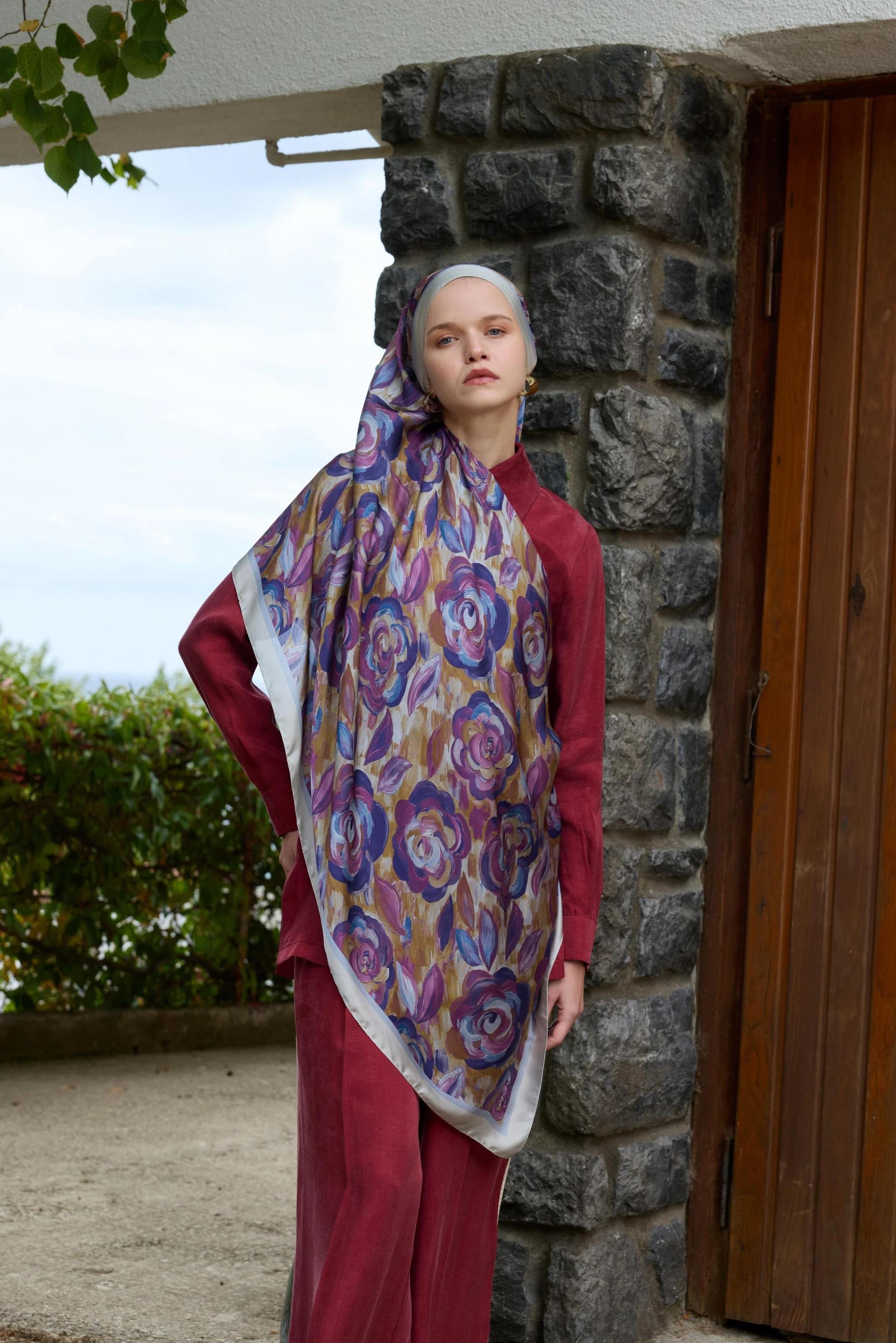 Winter Bloom Hint İpek Şal 5014